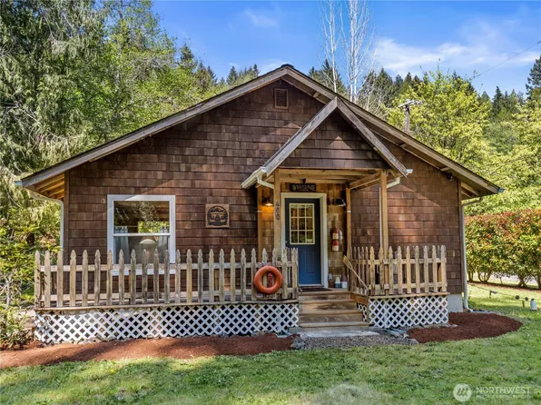 400 N Finch Creek Road, Hoodsport, WA 98548