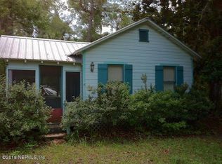 101 2nd Ave, Welaka, FL 32193