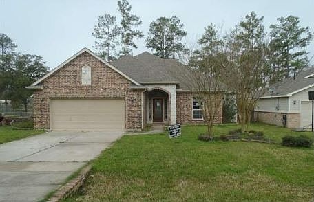 1st image of 18439 Bluffview Dr