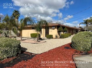 23520 Hemlock Ave, Moreno Valley, CA 92557