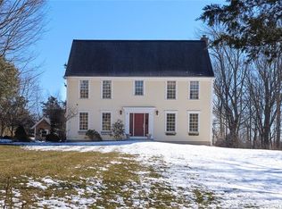 30 Stony Brook Rd, Stonington, CT 06378