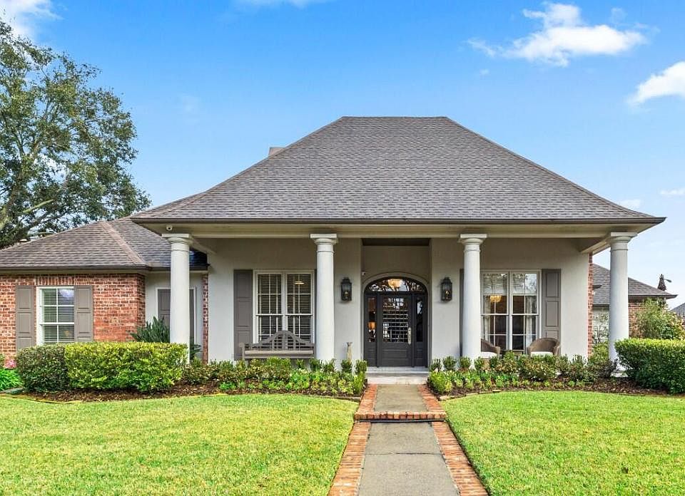 1st image of 703 River Oak Cir