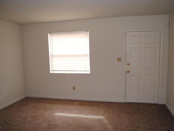 2nd image of 6001 Green Hill Ln