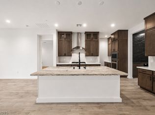 8971 Coastal Oaks St, Las Vegas, NV 89166