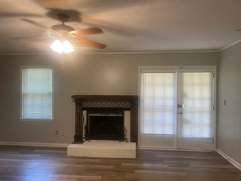 6420 Birling Ct — Photo 2