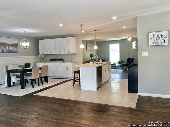4th image of 307 Harmon Dr
