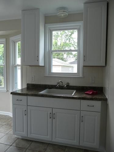 2nd image of 3733 Thomas Ave