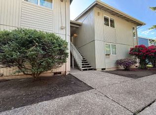 5495 A St APT 14, Springfield, OR 97478