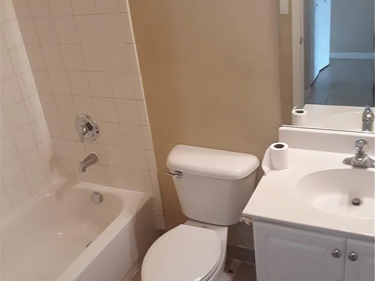 9082 Plymouth Pl #9082 — Photo 29