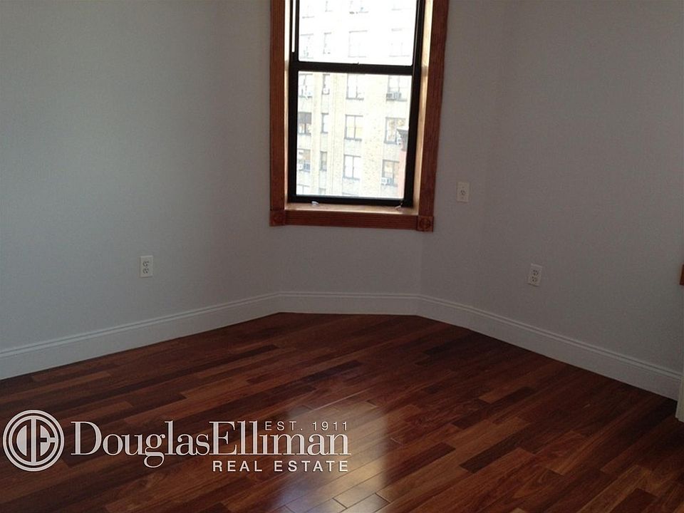 2nd image of 159 2nd Ave APT 5