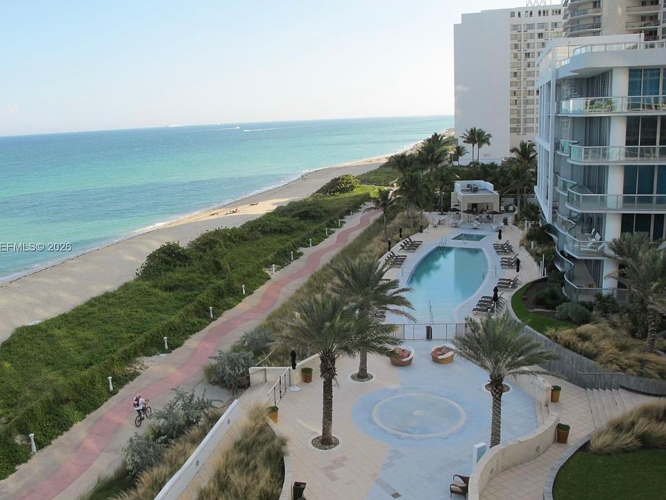 1st image of 6801 Collins Ave #3100