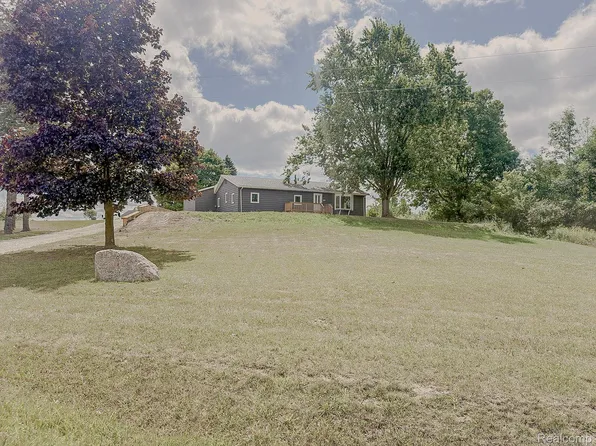 12248 E Atherton Rd, Davison, MI 48423