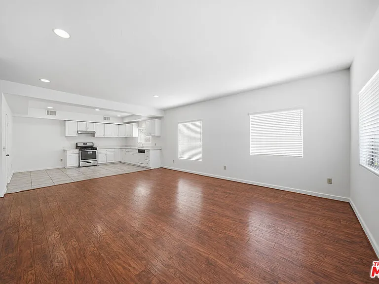 1224 Crenshaw Blvd — Photo 24