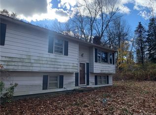 99 Botsford Rd, Seymour, CT 06483