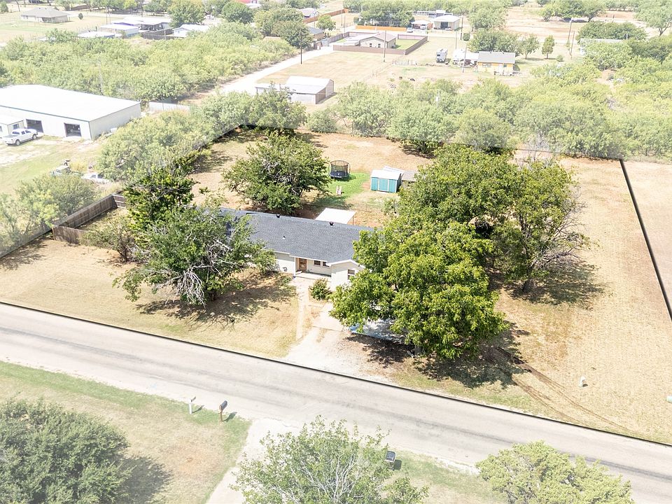 1st image of 1089 Larned Ln