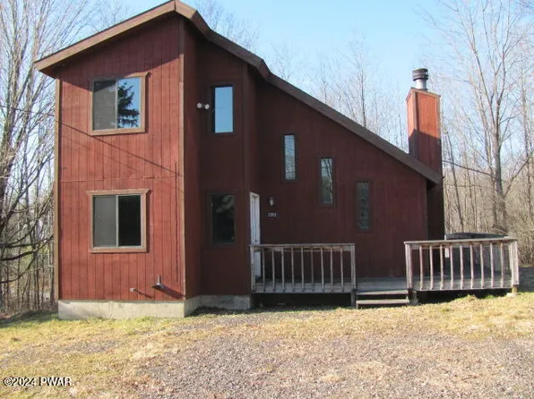 2392 Meadowview Dr, Lake Ariel, PA 18436