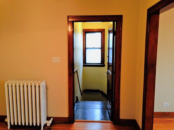 4th image of 847 Ferdinand Ave APT 2