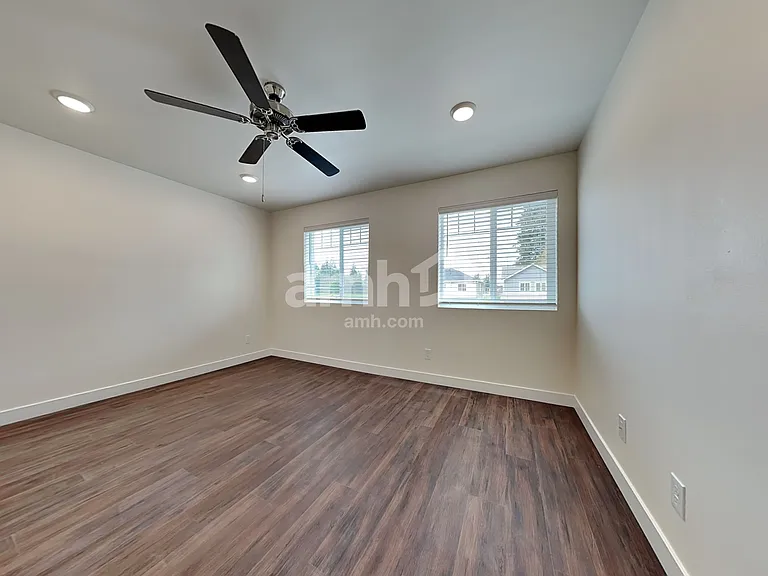 7636 Verona Loop SW — Photo 11