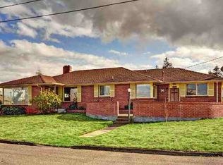 303 Skyline Dr, Everett, WA 98201