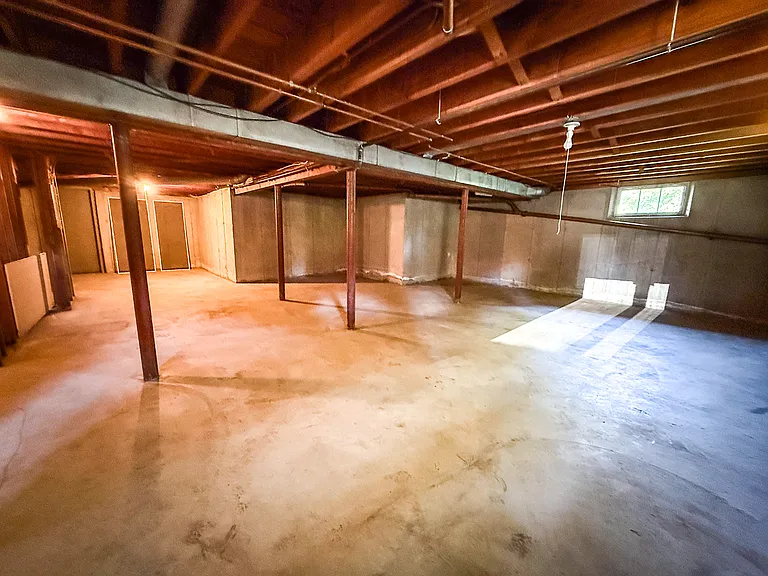 380 Gibbs Ave — Photo 22