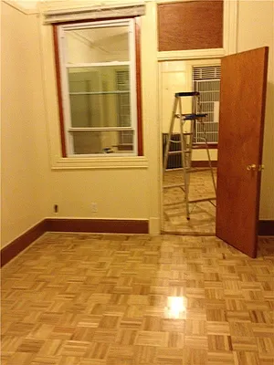 Rented by R New York | media 11