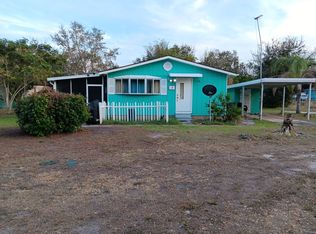 3 Villas Ct, Lake Wales, FL 33898