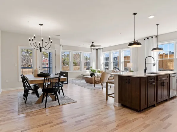 30 Coppersmith Way #506, Canton, MA 02021