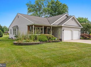 400 Village Ct, Mickleton, NJ 08056