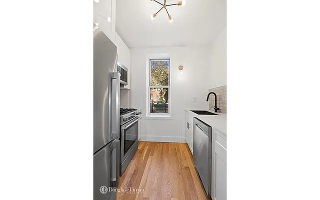 Rented by Douglas Elliman | media 3