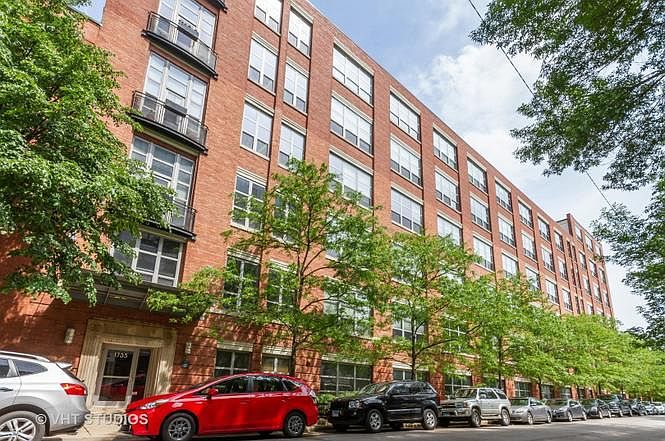 1st image of 1735 N Paulina St APT 208
