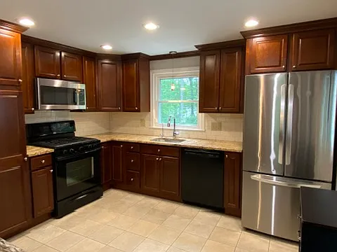 336 Cedar St — Photo 19