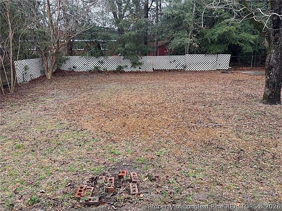 4th image of 2153 Redstone Dr