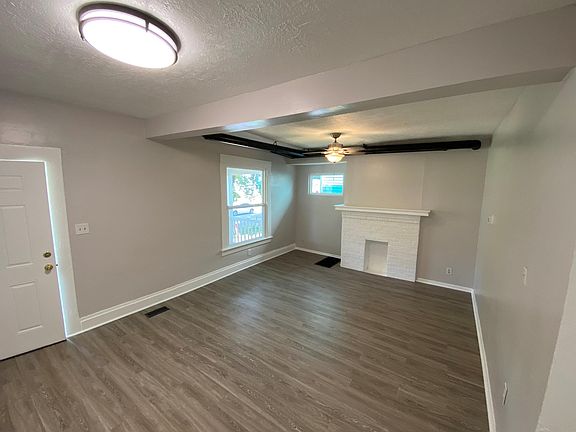 2nd image of 140 Dana Ave