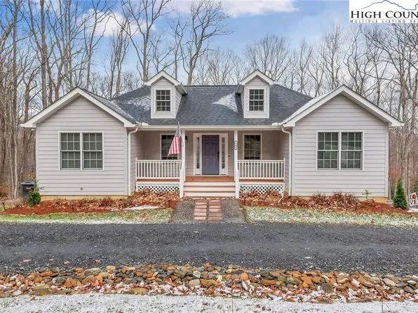 142 Hillside Lane, Jefferson, NC 28640