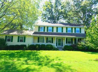 4992 Cross Rd, Salem, IL 62881