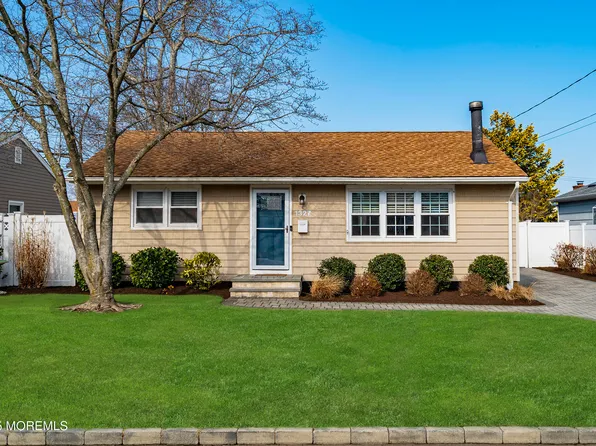 1327 Sunrise Avenue, Point Pleasant, NJ 08742