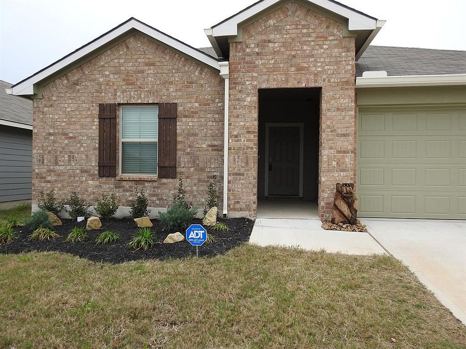 1st image of 106 Barton Creek Dr