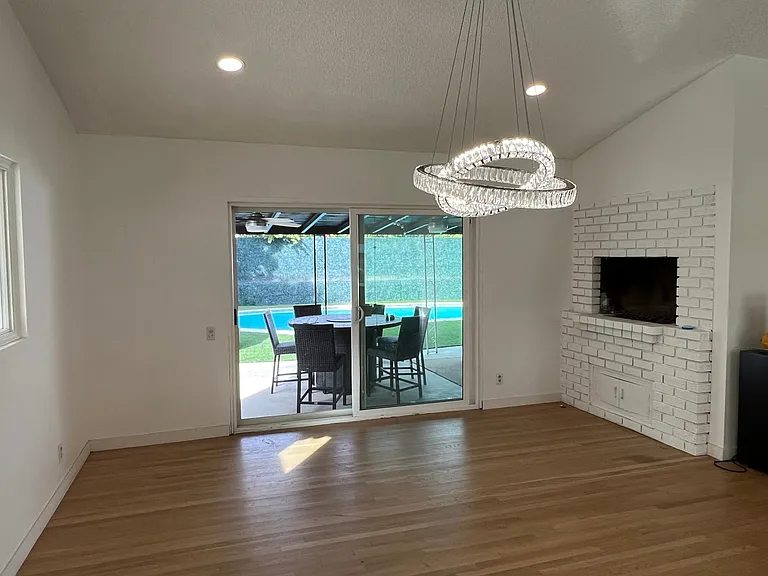 16623 Calahan St — Photo 14
