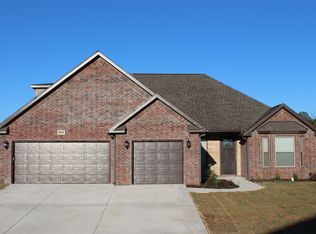 2304 SW Chaddington Rd, Bentonville, AR 72712