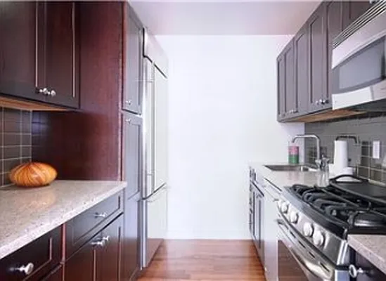 Sold by Warburg | media 26