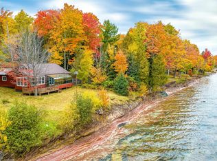 37630 S Entry Rd, Chassell, MI 49916