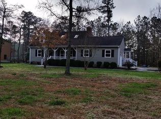 3603 Whitehouse Rd, South Chesterfield, VA 23834