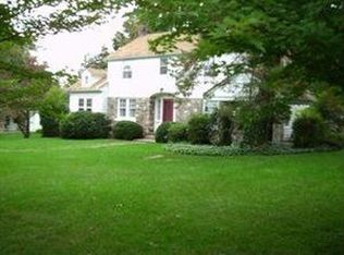 135 S Portage St, Westfield, NY