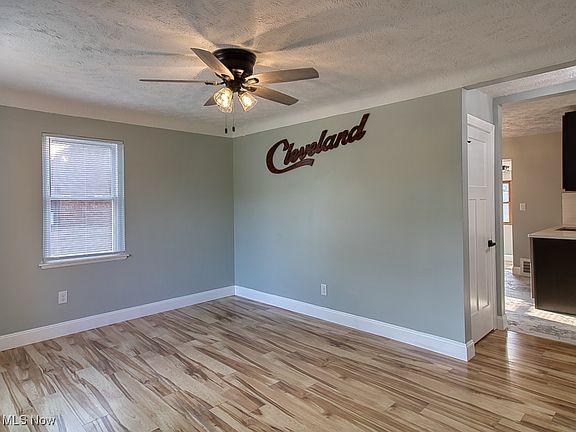 4th image of 4407 Grantwood Dr