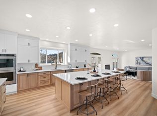 15258 S Mountainside Dr W, Riverton, UT 84065