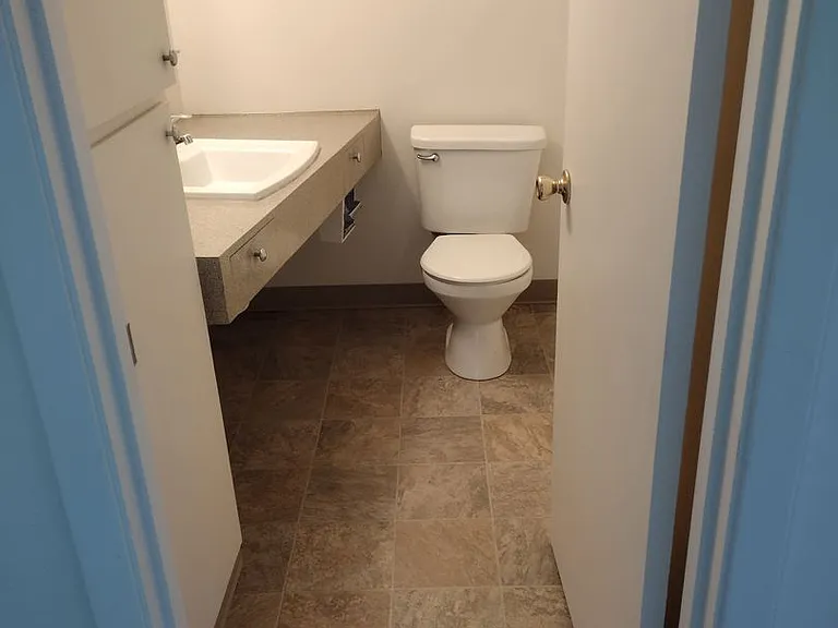 Greentree Apartments — Photo 14