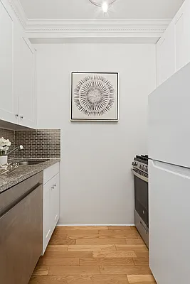 Sold by Compass | media 4