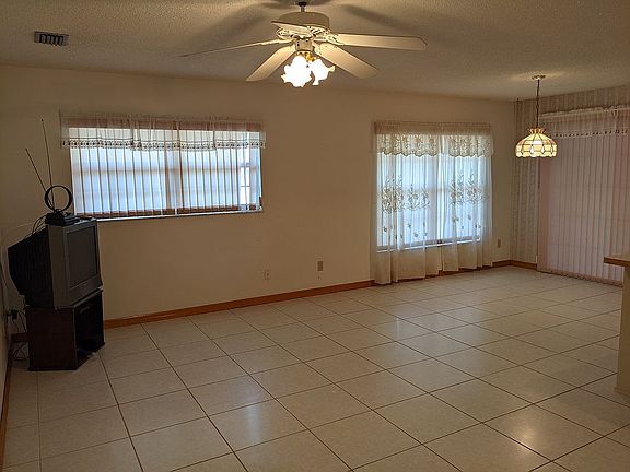 Family room and breakfast nook