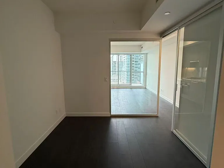 75 Billes Hts #646 — Photo 20
