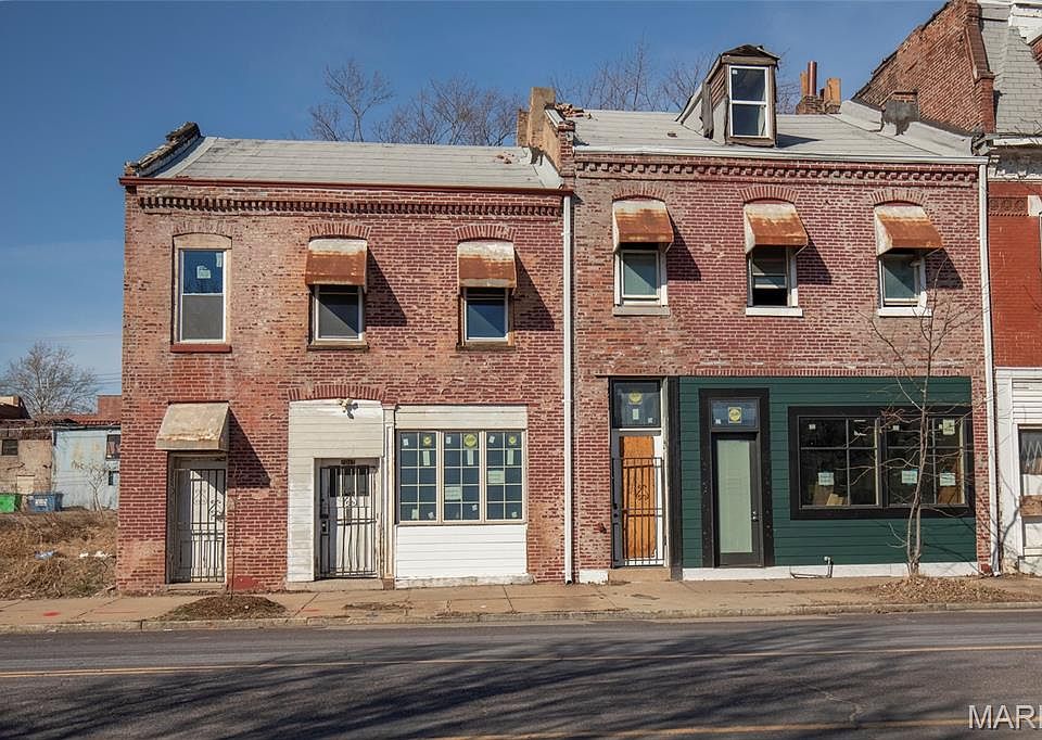 1st image of 7011 S Broadway
